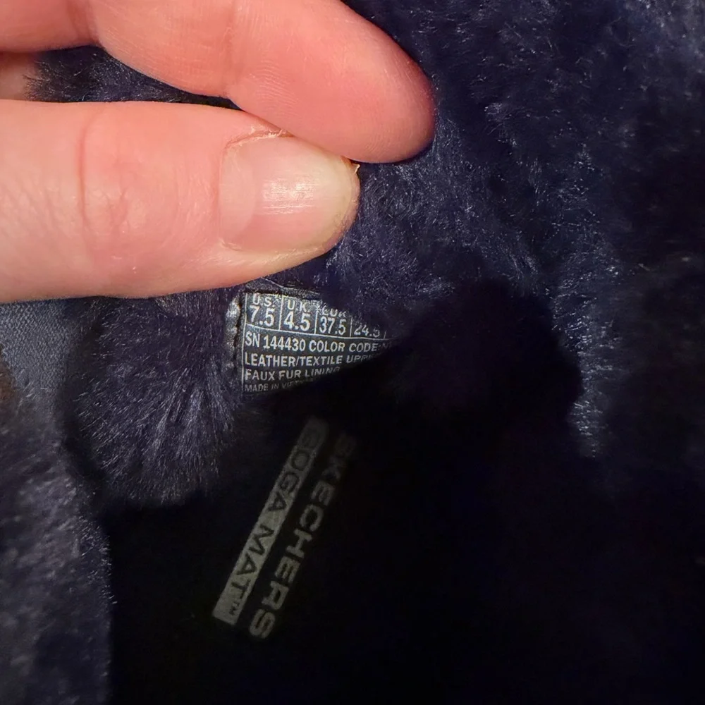 NWOT Skechers Women’s Goga Mat Booties - Picture 7 of 7